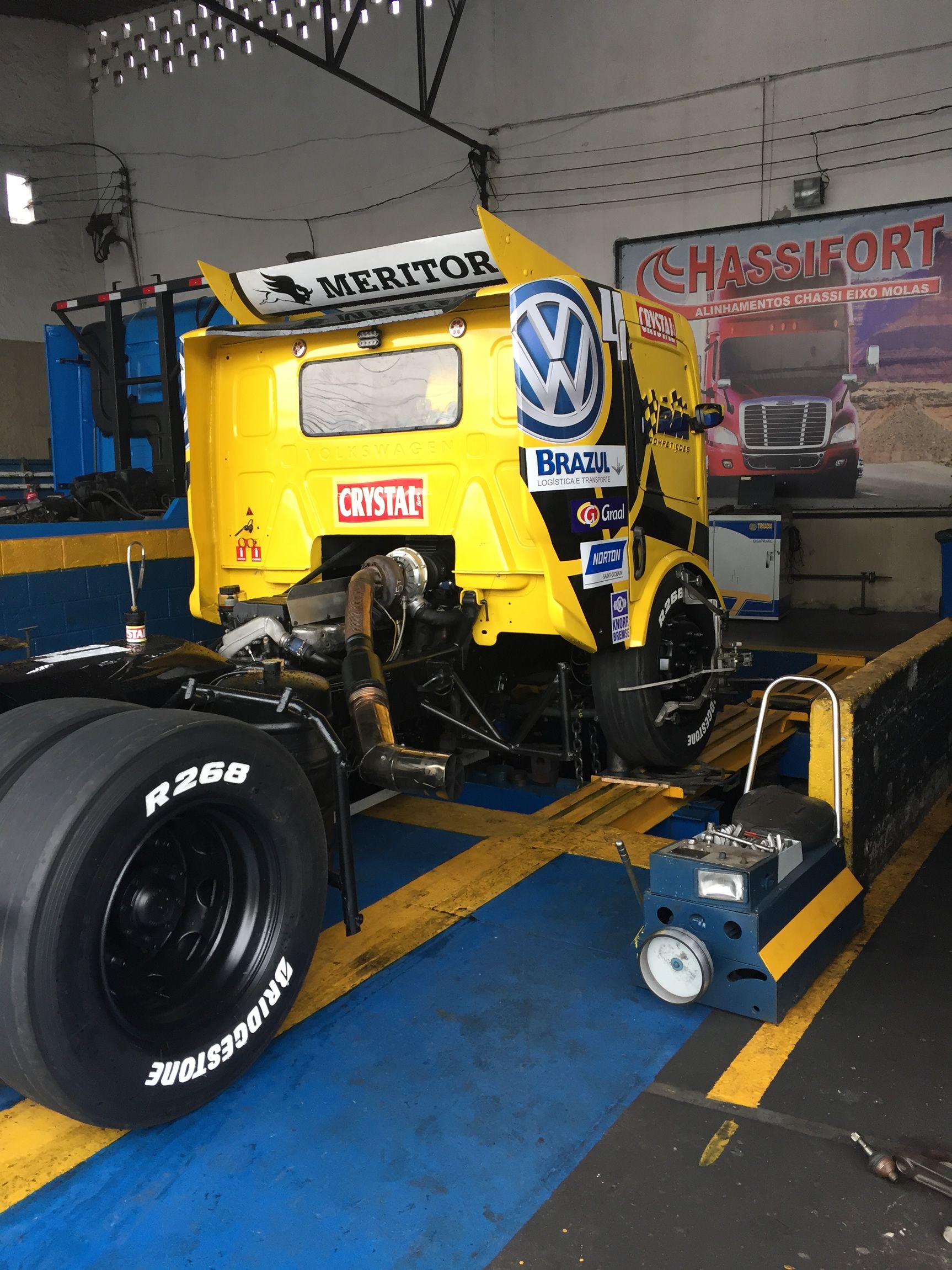 Alinhamento de Chassi de Carreta